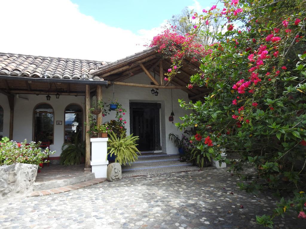 Hosteria Museart Pantavi Tumbabiro Exterior foto